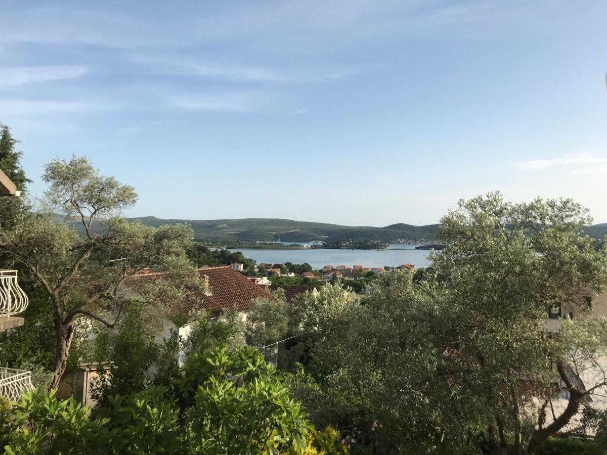 Madam Svetlana Bed and Breakfast Tivat Exterior foto